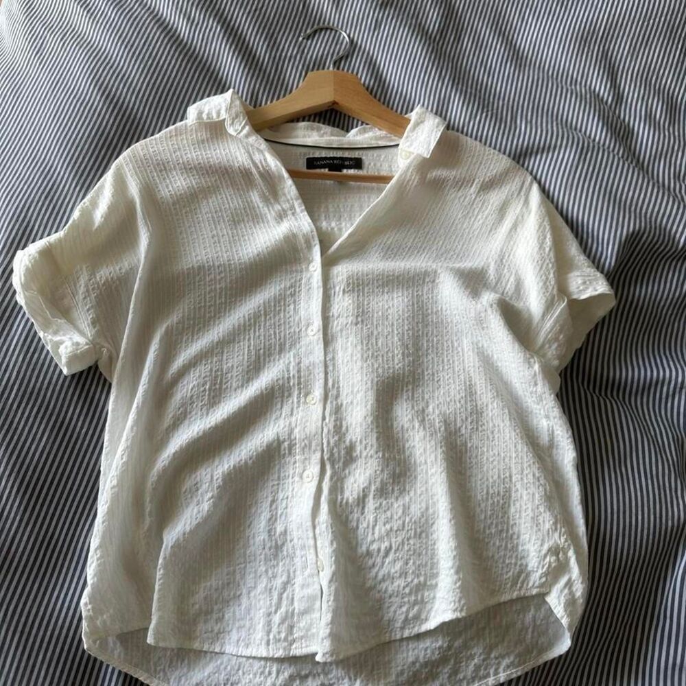 Banana Republic white button-up blouse
